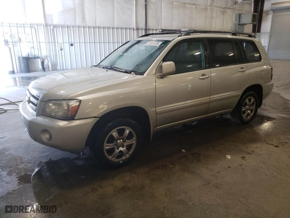 2004 Toyota Highlander with VIN JTEEP21AX40065167, listed as a Copart auction lot 51987375 with 230,960 mi miles and Salvage Title. Bid and sale history available at carsss.com. Image 1.