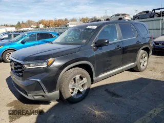 2023 Honda Pilot EX-L 7 Passenger with VIN 5FNYG1H53PB044073, listed as a Copart auction lot 78199184 with 24,477 mi miles and Salvage Title. Bid and sale history available at carsss.com. Image 1.
