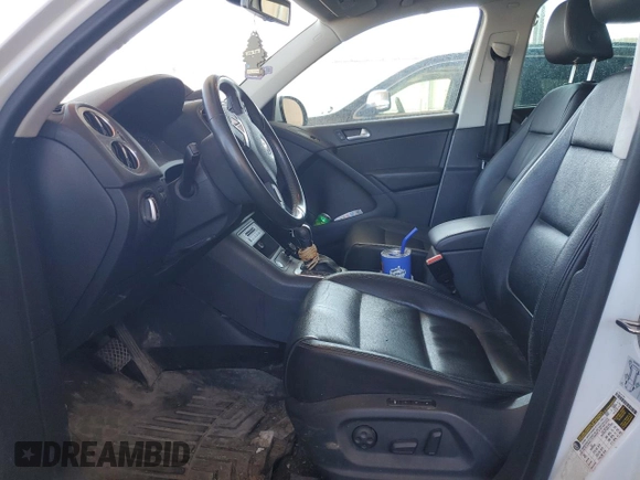 2016 Volkswagen Tiguan S with VIN WVGBV7AX4GW600148, listed as a Copart auction lot 48998855 with 111,480 mi miles and Clean Title. Bid and sale history available at DreamBid. Image 7.