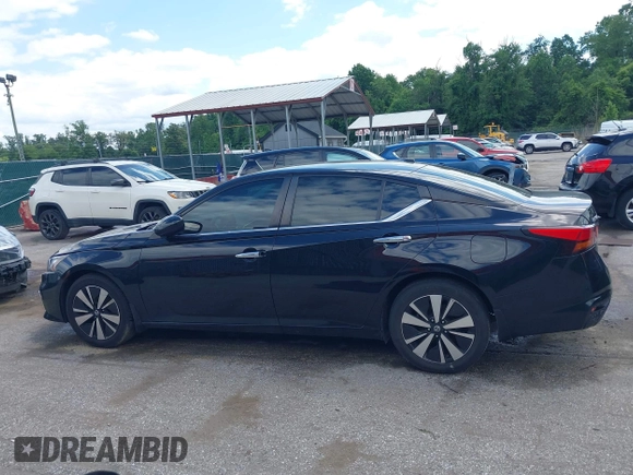 2021 Nissan Altima SV with VIN 1N4BL4DV2MN302661, listed as a IAAI auction lot 42290909 with 78,393 mi miles and . Bid and sale history available at DreamBid. Image 14.