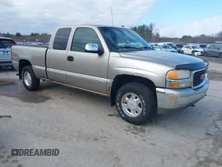 2002 GMC Sierra 1500 SLE with VIN 2GTEK19T821112197, listed as a IAAI auction lot 41892581 with 321,394 mi miles and . Bid and sale history available at DreamBid. Image 1.