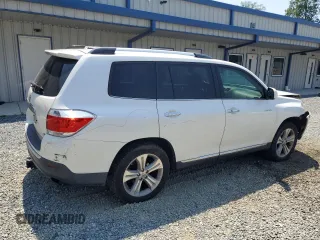 2013 Toyota Highlander Limited with VIN 5TDDK3EH8DS235518, listed as a Copart auction lot 62254505 with 230,268 mi miles and Salvage title. Bid and sale history available at DreamBid. Image 3.
