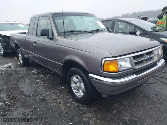 1996 Ford Ranger XL with VIN 1FTCR14A3TTA09953, listed as a IAAI auction lot 41387614 with 196,763 mi miles. Bid and sale history available at carsss.com. Image 1.