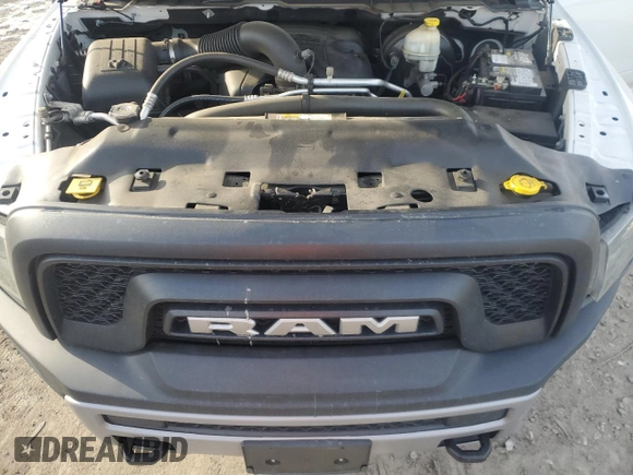 2016 Ram 1500 Rebel z VIN 1C6RR7YT3GS385998, wystawiony jako Copart lot #88633265 z przebiegiem 133 802 mil mil oraz Szkody całkowita. Historia ofert i sprzedaży dostępna na DreamBid. Obrazek 11.