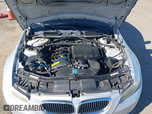 2009 BMW 3 Series 335i с VIN WBAWB73549P044945, выставлен на аукционе IAAI как лот 41556993 с пробегом 185 832 миль миль и . История ставок и продаж доступна на DreamBid. Изображение 10.