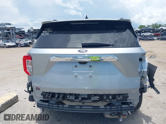 2023 Ford Explorer XLT with VIN 1FMSK7DH5PGB69004, listed as a IAAI auction lot 42517662 with 18,299 mi miles and . Bid and sale history available at DreamBid. Image 16.