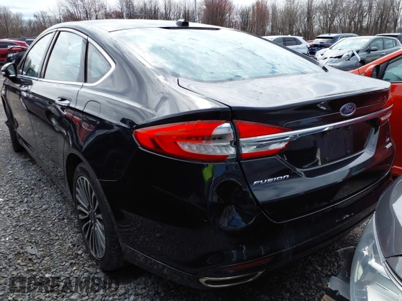 2017 Ford Fusion SE with VIN 3FA6P0H93HR136181, listed as a IAAI auction lot 41643411 with 58,545 mi miles. Bid and sale history available at carsss.com. Image 3.