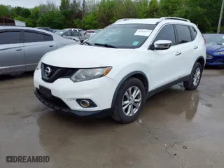 2016 Nissan Rogue SV with VIN KNMAT2MT7GP620101, listed as a IAAI auction lot 41965877 with 100,145 mi miles. Bid and sale history available at carsss.com. Image 2.