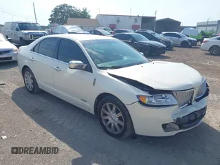 2012 Lincoln MKZ Hybrid with VIN 3LNDL2L39CR820636, listed as a IAAI auction lot 42227951 with 93,205 mi miles and . Bid and sale history available at DreamBid. Image 1.