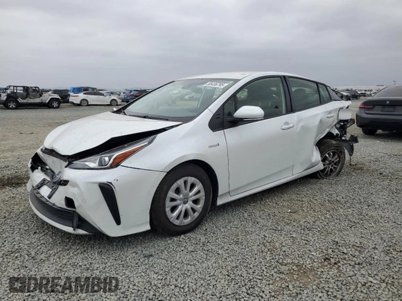 2021 Toyota Prius L Eco z VIN JTDKAMFU6M3140307, wystawiony jako Copart lot #58436795 z przebiegiem 53 151 mil mil oraz Szkoda całkowita • Salvage title. Historia ofert i sprzedaży dostępna na DreamBid. Obrazek 1.