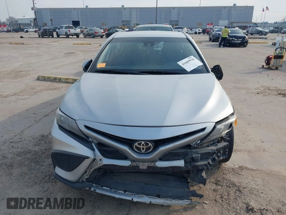 2021 Toyota Camry SE Nightshade with VIN 4T1G11AK7MU414517, listed as a IAAI auction lot 41669936 with 153,580 mi miles. Bid and sale history available at carsss.com. Image 12.