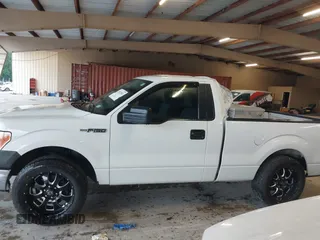 2013 Ford F-150 XL с VIN 1FTMF1CF2DFD52330, выставлен на аукционе IAAI как лот 42527052 с пробегом 173 898 миль миль и . История ставок и продаж доступна на DreamBid. Изображение 14.