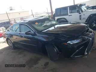 2022 Lexus ES 300h Luxury with VIN 58AEA1C12NU015634, listed as a IAAI auction lot 42575127 with 46,905 mi miles and . Bid and sale history available at DreamBid. Image 13.