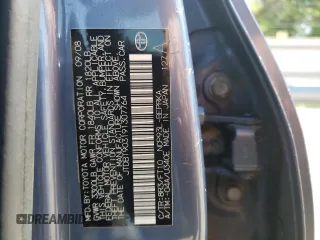 2009 Toyota Yaris z VIN JTDBT903191307764, wystawiony jako Copart lot #53498945 z przebiegiem 212 530 mil mil oraz Szkody całkowita. Historia ofert i sprzedaży dostępna na DreamBid. Obrazek 13.
