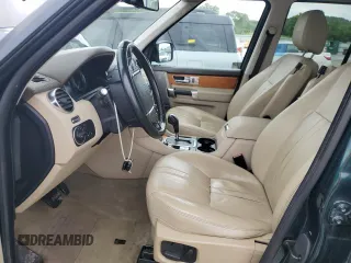 2013 Land Rover LR4 HSE z VIN SALAG2D47DA653894, wystawiony jako Copart lot #58548405 z przebiegiem 170 861 mil mil oraz Czysty tytuł • Clean title. Historia ofert i sprzedaży dostępna na DreamBid. Obrazek 7.
