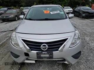 2018 Nissan Versa S Plus z VIN 3N1CN7APXJL833038, wystawiony jako Copart lot #58447095 z przebiegiem 125 848 mil mil oraz Czysty tytuł • Clean title. Historia ofert i sprzedaży dostępna na DreamBid. Obrazek 5.