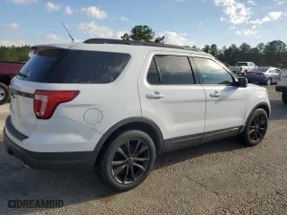 2019 Ford Explorer XLT with VIN 1FM5K7D82KGB51355, listed as a Copart auction lot 54278735 with 210,113 mi miles and Clean Title. Bid and sale history available at carsss.com. Image 3.