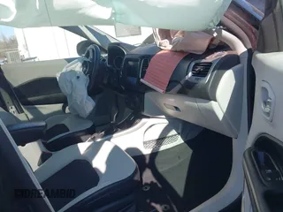 2018 Jeep Compass Latitude with VIN 3C4NJCBB3JT462706, listed as a IAAI auction lot 41680742 with 89,105 mi miles. Bid and sale history available at carsss.com. Image 5.