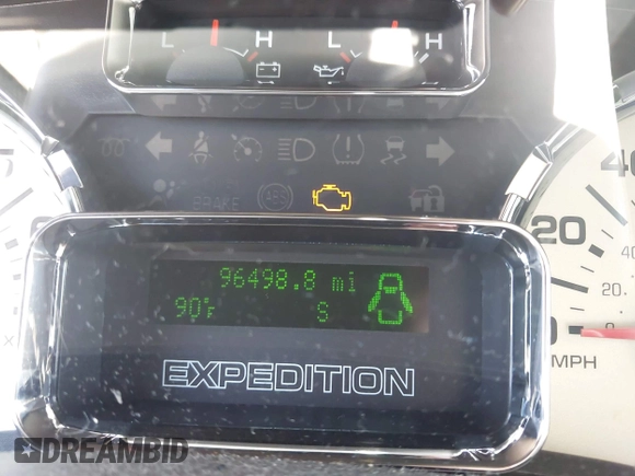 2011 Ford Expedition XLT with VIN 1FMJU1H55BEF22168, listed as a IAAI auction lot 42510766 with 96,498 mi miles and . Bid and sale history available at DreamBid. Image 15.