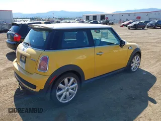 2008 MINI Hardtop S with VIN WMWMF73568TT91873, listed as a IAAI auction lot 42716448 with 77,617 mi miles and . Bid and sale history available at DreamBid. Image 4.