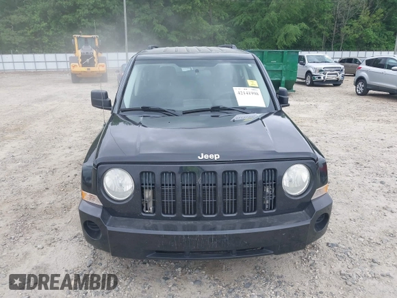 2008 Jeep Patriot Sport with VIN 1J8FT28W48D772388, listed as a IAAI auction lot 42141998 with 190,229 mi miles and . Bid and sale history available at DreamBid. Image 12.