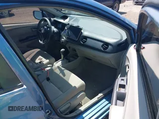 2010 Honda Insight EX with VIN JHMZE2H73AS014811, listed as a IAAI auction lot 42517559 with 173,579 mi miles and . Bid and sale history available at DreamBid. Image 5.