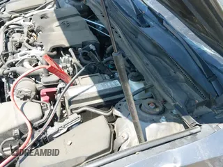 2019 Toyota Camry LE с VIN 4T1B11HK6KU701277, выставлен на аукционе IAAI как лот 42775855 с пробегом 84 541 миль миль и . История ставок и продаж доступна на DreamBid. Изображение 19.