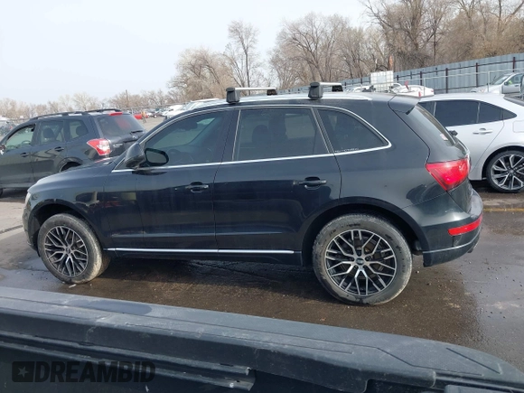 2013 Audi Q5 Premium Plus with VIN WA1LFAFP3DA089658, listed as a IAAI auction lot 41895492 with 152,417 mi miles. Bid and sale history available at carsss.com. Image 14.