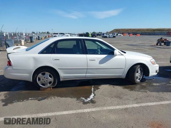 2004 Toyota Avalon XL z VIN 4T1BF28B54U362005, wystawiony jako IAAI lot #42174414 z przebiegiem 378 173 mil mil oraz . Historia ofert i sprzedaży dostępna na DreamBid. Obrazek 13.