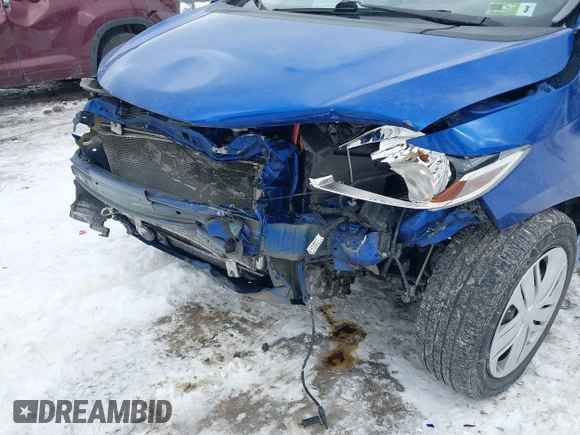 2020 Honda Fit LX z VIN 3HGGK5H43LM716911, wystawiony jako IAAI lot #41410480 z przebiegiem 71 983 mil mil oraz . Historia ofert i sprzedaży dostępna na DreamBid. Obrazek 6.