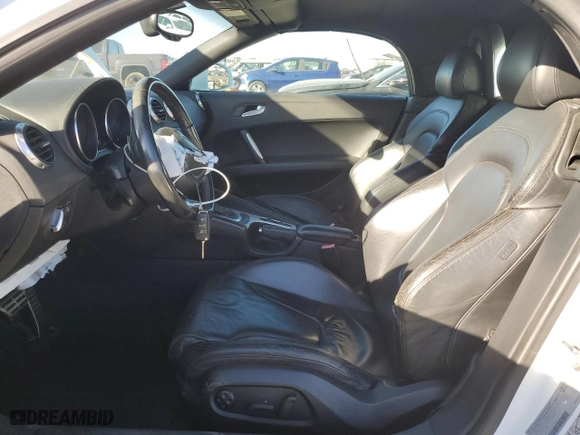 2008 Audi TT 2.0T with VIN TRUMF38J481029768, listed as a Copart auction lot 77896064 with 200,964 mi miles and Salvage Title. Bid and sale history available at carsss.com. Image 7.