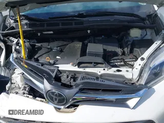 2018 Toyota Sienna XLE with VIN 5TDDZ3DC6JS199051, listed as a IAAI auction lot 41945587 with 58,818 mi miles and . Bid and sale history available at DreamBid. Image 10.