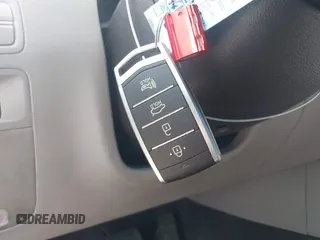 2017 Genesis G80 3.8L с VIN KMHGN4JE4HU184540, выставлен на аукционе IAAI как лот 42435615 с пробегом 98 406 миль миль и . История ставок и продаж доступна на DreamBid. Изображение 11.