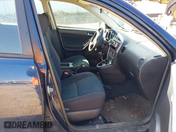 2006 Toyota Matrix STD with VIN 2T1KR32E26C595103, listed as a IAAI auction lot 42004662 with 231,044 mi miles and . Bid and sale history available at carsss.com. Image 5.