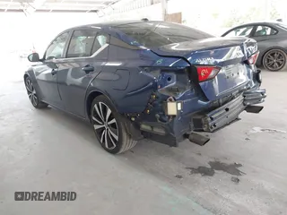 2019 Nissan Altima SR with VIN 1N4BL4CV1KC219071, listed as a IAAI auction lot 42115002 with 98,088 mi miles and . Bid and sale history available at carsss.com. Image 3.