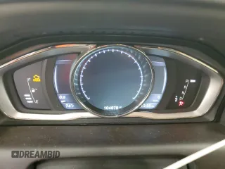 2016 Volvo XC60 T5 Drive-E Premier с VIN YV440MDKXG2857510, выставлен на аукционе Copart как лот 56482855 с пробегом 104 878 миль миль и Списание • Salvage title. История ставок и продаж доступна на DreamBid. Изображение 9.