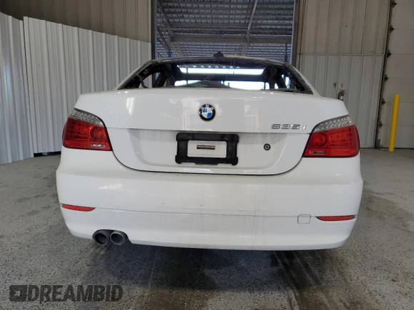 2008 BMW 5 Series 535i z VIN WBANW13518CZ84977, wystawiony jako Copart lot #75095514 z przebiegiem Nie podano mil oraz Nie do naprawy • Non repairable. Historia ofert i sprzedaży dostępna na DreamBid. Obrazek 6.