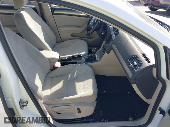 2017 Volkswagen Golf SportWagen S with VIN 3VWC17AU1HM506561, listed as a IAAI auction lot 41432944 with 58,215 mi miles. Bid and sale history available at carsss.com. Image 5.