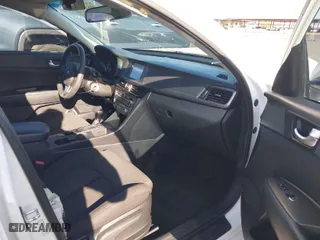 2018 Kia Optima LX with VIN KNAGT4L37J5202502, listed as a IAAI auction lot 41819087 with 73,311 mi miles. Bid and sale history available at carsss.com. Image 5.
