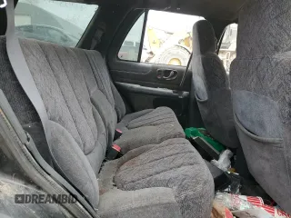 1998 GMC Jimmy SLT with VIN 1GKDT13W1W2540604, listed as a Copart auction lot 44431915 with 0 mi miles and Non Repairable. Bid and sale history available at carsss.com. Image 11.