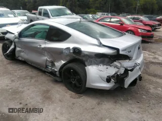 2015 Hyundai Genesis Coupe 3.8L Base с VIN KMHHU6KJ2FU123277, выставлен на аукционе IAAI как лот 34491243 с пробегом 84 977 миль миль и . История ставок и продаж доступна на DreamBid. Изображение 3.