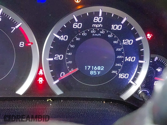 2011 Acura TSX with VIN JH4CU2F62BC014328, listed as a IAAI auction lot 42572708 with 171,682 mi miles and . Bid and sale history available at DreamBid. Image 7.