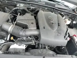 2022 Toyota Tacoma SR with VIN 3TYCZ5AN7NT104049, listed as a Copart auction lot 69663135 with 79,542 mi miles and Salvage title. Bid and sale history available at DreamBid. Image 13.