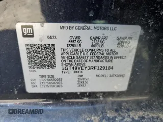 2024 GMC Sierra 3500HD AT4 z VIN 1GT49VEY3RF129184, wystawiony jako Copart lot #44953764 z przebiegiem 56 519 mil mil oraz Szkody całkowita. Historia ofert i sprzedaży dostępna na DreamBid. Obrazek 14.