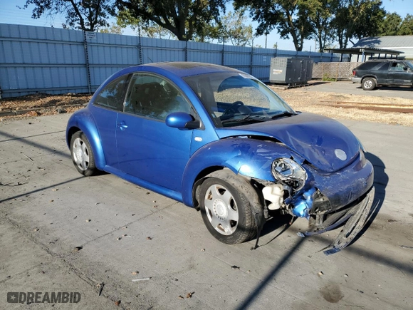 2001 Volkswagen New Beetle GLS with VIN 3VWCT21C31M407833, listed as a Copart auction lot 66960134 with NaN miles and Salvage Title. Bid and sale history available at carsss.com. Image 4.