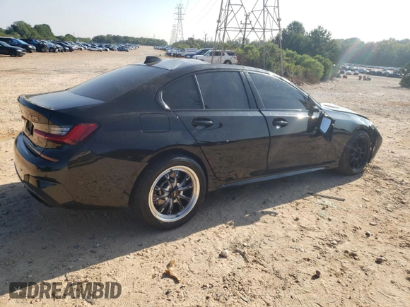 2020 BMW 3 Series M340i with VIN 3MW5U7J09L8B27922, listed as a Copart auction lot 68222584 with 51,220 mi miles and Salvage Title. Bid and sale history available at carsss.com. Image 3.