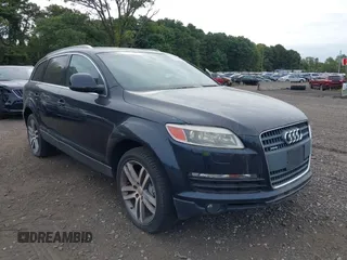 2007 Audi Q7 Premium with VIN WA1BY74L77D049594, listed as a IAAI auction lot 40436848 with 147,384 mi miles and . Bid and sale history available at DreamBid. Image 1.