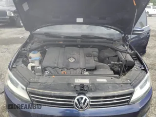 2013 Volkswagen Jetta SE with VIN 3VWDP7AJ5DM356022, listed as a IAAI auction lot 42777153 with 174,033 mi miles and . Bid and sale history available at DreamBid. Image 10.