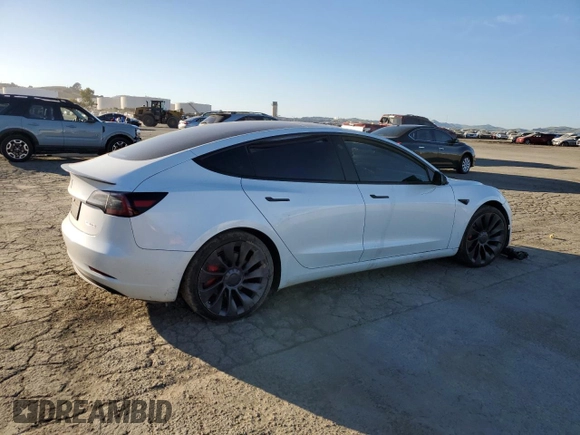 2023 Tesla Model 3 Performance z VIN 5YJ3E1EC3PF556807, wystawiony jako Copart lot #46990175 z przebiegiem Nie podano mil oraz Nie do naprawy • Non repairable. Historia ofert i sprzedaży dostępna na DreamBid. Obrazek 3.
