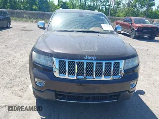 2011 Jeep Grand Cherokee Overland with VIN 1J4RR6GT1BC647292, listed as a IAAI auction lot 42069742 with 199,340 mi miles and . Bid and sale history available at DreamBid. Image 12.